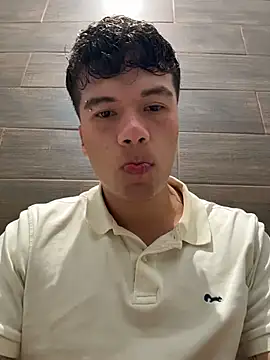 Logan_smith1 live sex cam