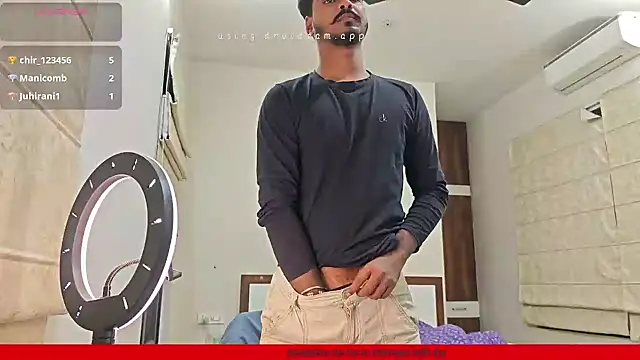 Dreamboy867 live sex cam