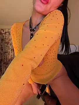 XLucilleX's cam snapshot