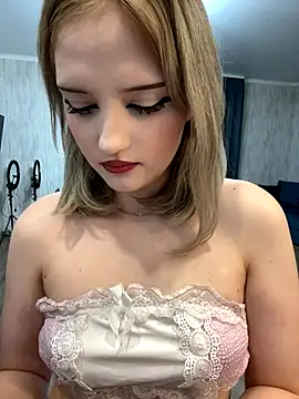 YunnaTyan's cam snapshot