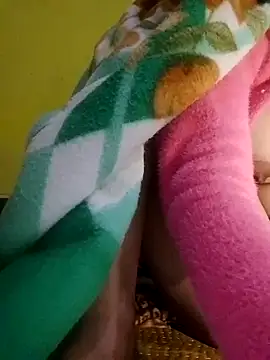 Hotty_siatar's cam snapshot