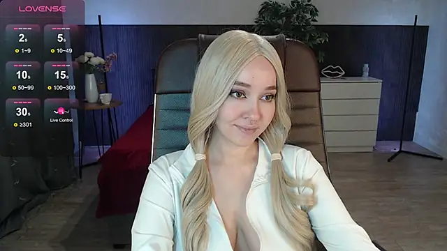 Sexy_Alexia69's cam snapshot