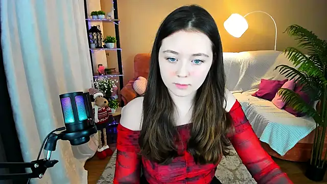 AlluringLookk's cam snapshot