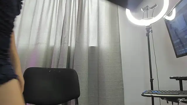 twerkgirl-coral's cam snapshot