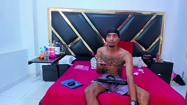 Caroyandy3's cam snapshot