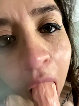 Double_Desire_'s cam snapshot