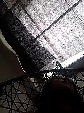 Leilanixxx live sex cam