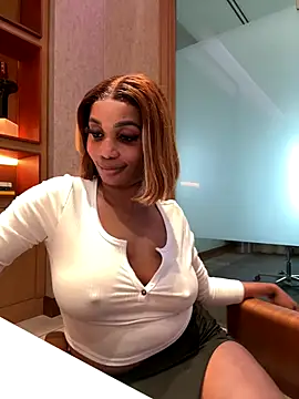 ___Nessa live sex cam