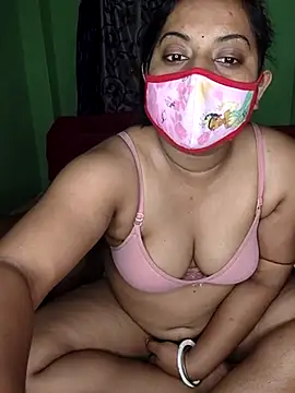 MAGGO-11's cam snapshot