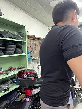 Stick_ledom's cam snapshot