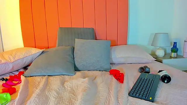 lizz_dolly's cam snapshot