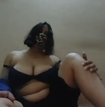 Yamini-X's cam snapshot