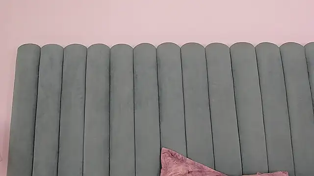 Emmalorez__'s cam snapshot