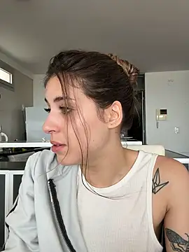 Lolykush's cam snapshot