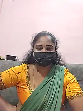 Tamil_devagi's cam snapshot