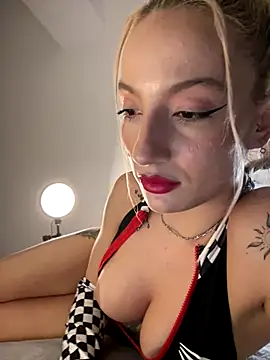 Ella_Charm live sex cam