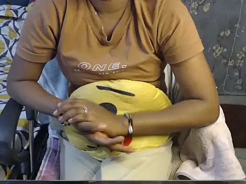 hot_riaa25's cam snapshot