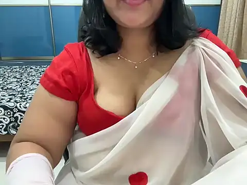 divyareddy-telugu's cam snapshot