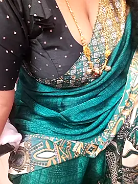 Tamil_Ammani's cam snapshot