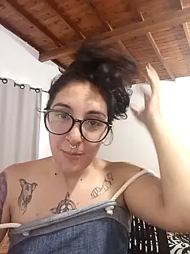 Melinerd live sex cam