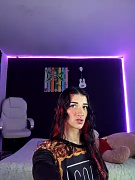 ingrid_zese_'s cam snapshot