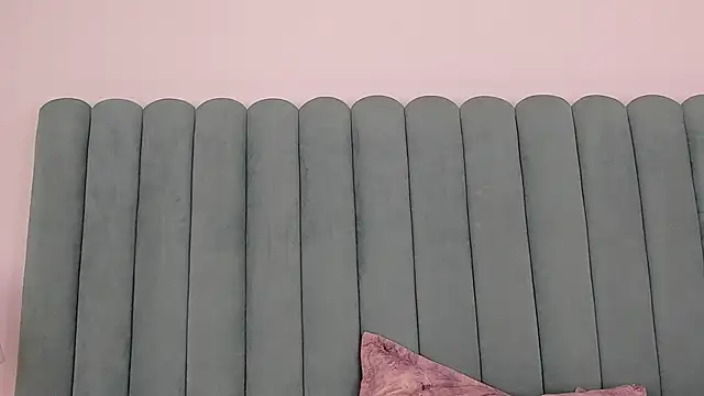 Emmalorez__'s cam snapshot