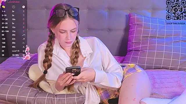 soft_babe's cam snapshot