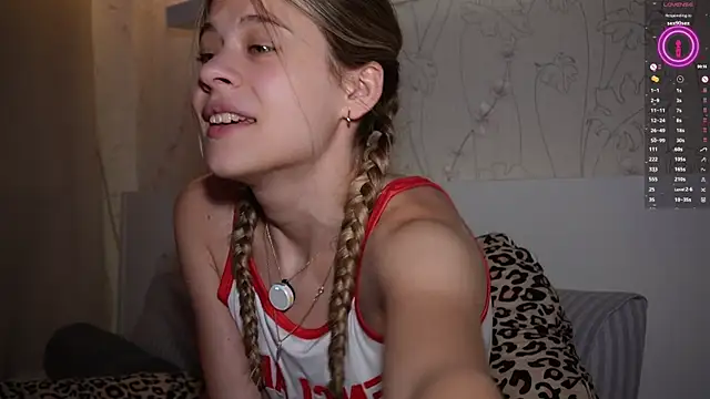 AnneVerity's cam snapshot