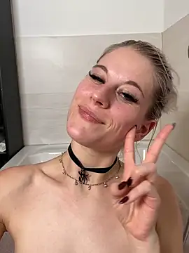 TheRealJessyLey's cam snapshot