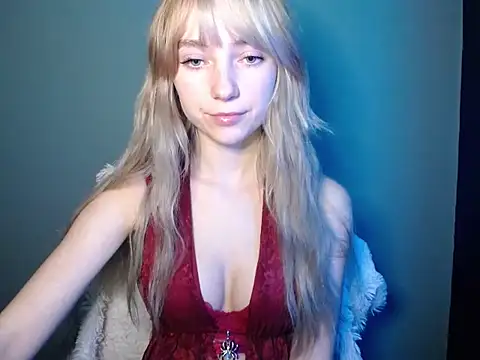 LuciaYoung's cam snapshot