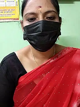 Queen-Neha's cam snapshot