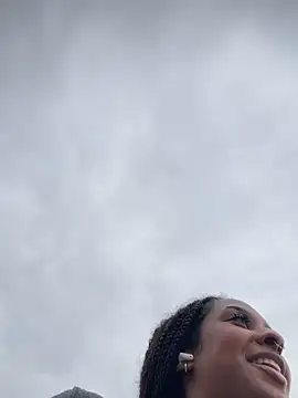 Your_Paris live sex cam