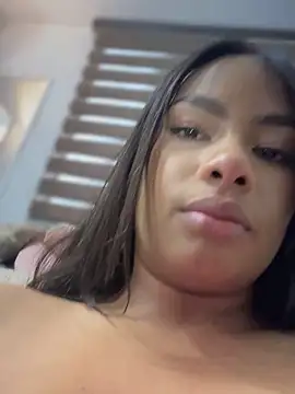 _caroline_jackson_'s cam snapshot