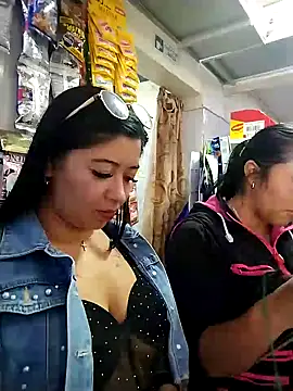 Pp-ari4na03's cam snapshot