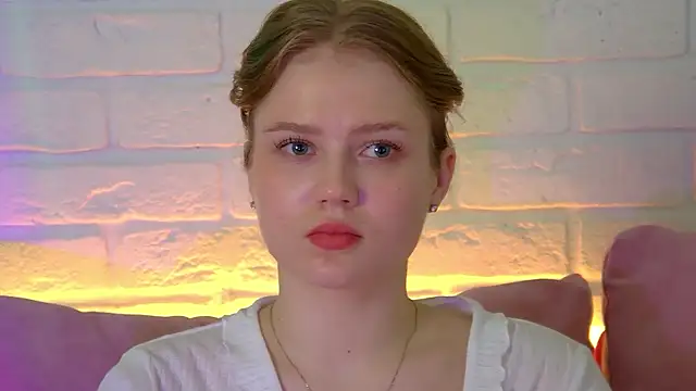 SelinSwarovski's cam snapshot