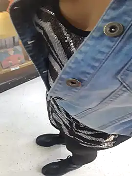 sophie_banger's cam snapshot