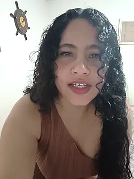 Yaya_watson's cam snapshot