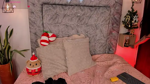 Seraphyne666's cam snapshot