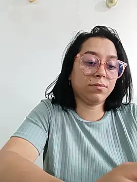 Caroline-17's cam snapshot