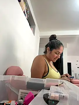 gabiTetas's cam snapshot