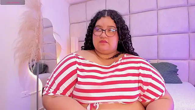 Miley_Collins's cam snapshot