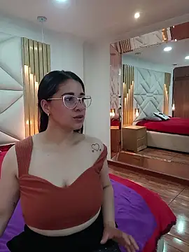 Alana_steel_1's cam snapshot