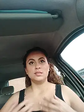 Caroline_Jons's cam snapshot