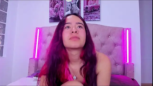 Zenith_moon's cam snapshot