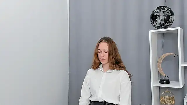 SudieNatera's cam snapshot