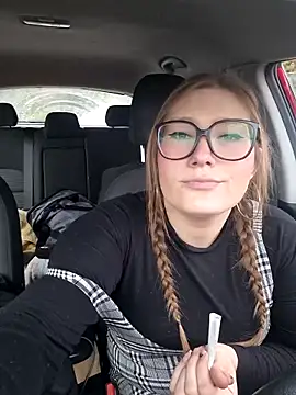 wildyoungNhorny's cam snapshot