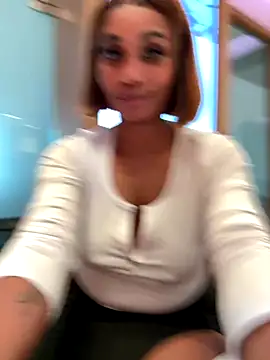 ___Nessa live sex cam