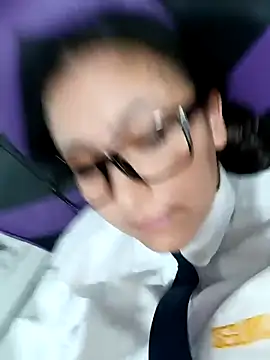 Cute_Penelope live sex cam