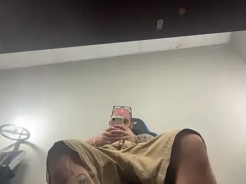 BearChubby300 live sex cam