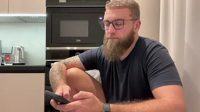 Bear_bear_ live sex cam